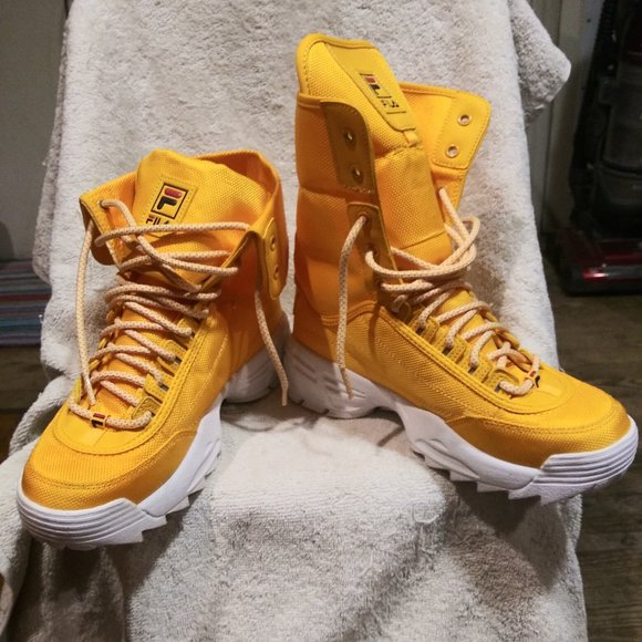 Fila Disruptor Ballistic, Canvas Sneaker/Boot.Size. 7.5 - Picture 2 of 10